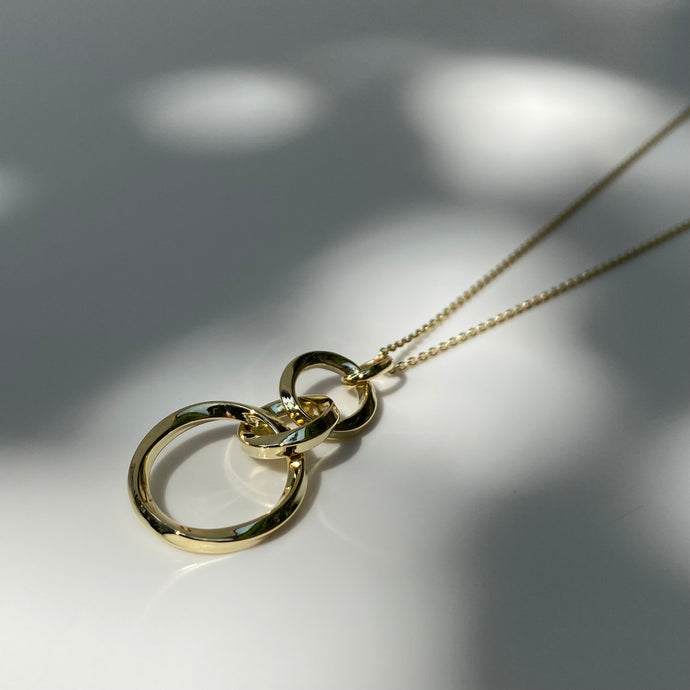Gold Triple Ring necklace