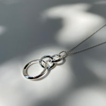 Load image into Gallery viewer, Silver Triple Ring necklace