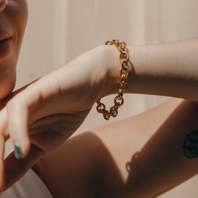 Gold Bold Chain bracelet