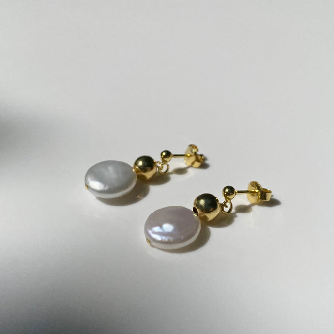 Gold Flat Pearl earrings