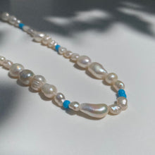 Load image into Gallery viewer, Silver Pearl necklace