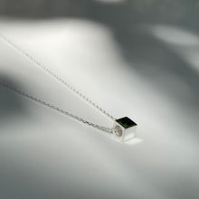 Load image into Gallery viewer, Silver Dice necklace