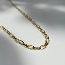 Load image into Gallery viewer, Gold Chunky necklace