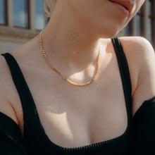 Load image into Gallery viewer, Gold Cuban necklace