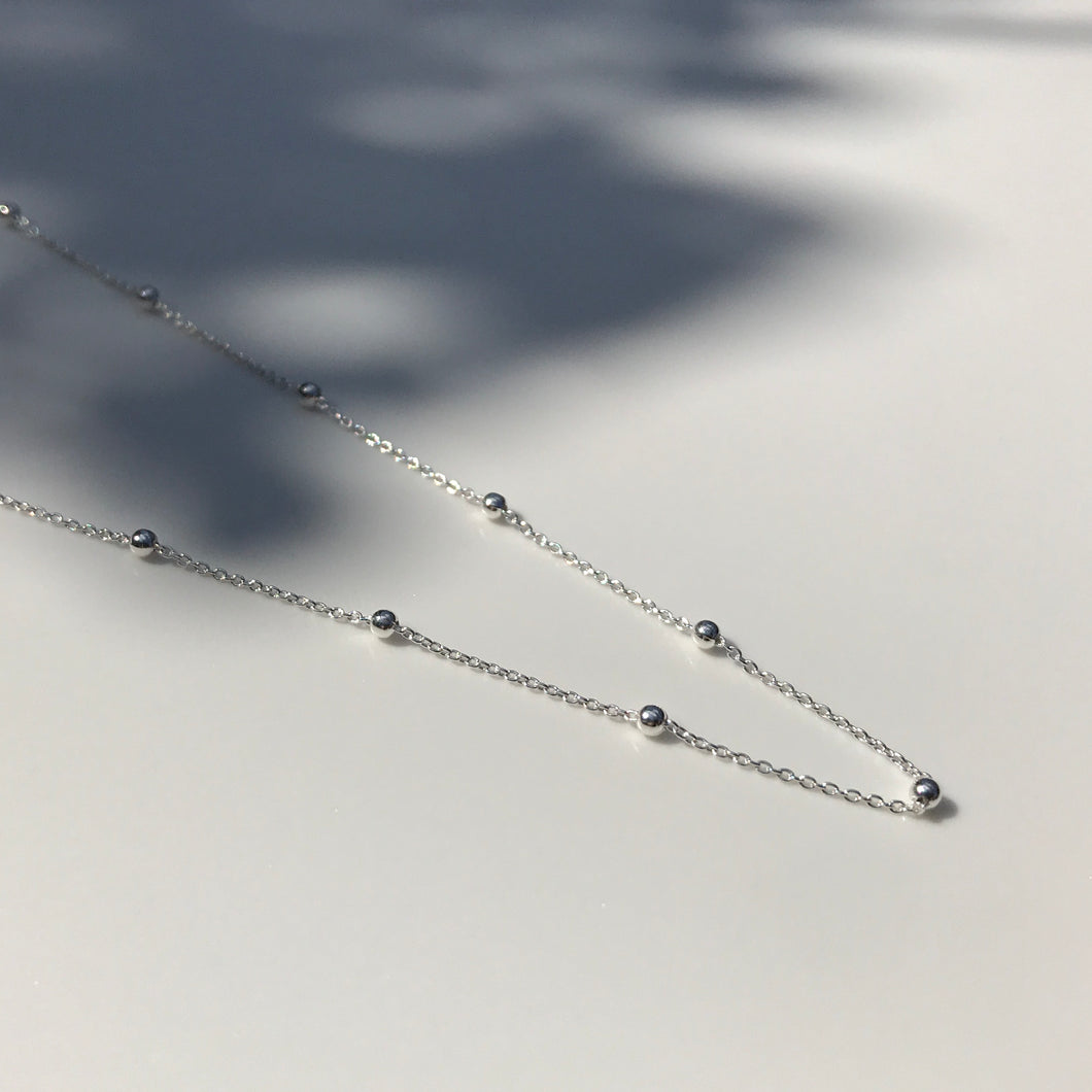 Silver Bead necklace