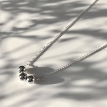 Load image into Gallery viewer, Silver Krystle ball necklace