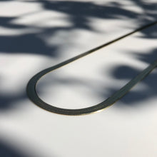 Load image into Gallery viewer, Gold Snake necklace
