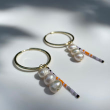 Load image into Gallery viewer, Gold Miyu Pearl Creole earrings
